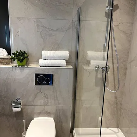 Lovely 2bed Seafront-xemxija -fl3 By Homely Apartman