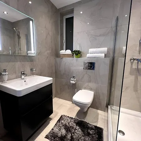 Apartman Lovely 2bed Seafront-xemxija -fl3 By Homely *