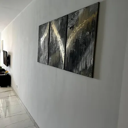 Lovely 2bed Seafront-xemxija -fl3 By Homely 公寓 圣保罗湾城
